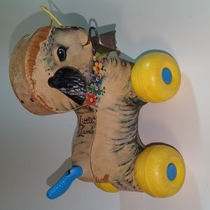Vintage Fisher Price #684 Pull Along Lamb